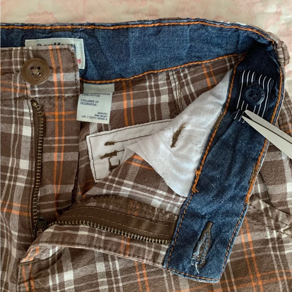 OshKosh B'Gosh Shorts Boys 7X Brown Plaid Cargo Flat Front Pockets Adjustable